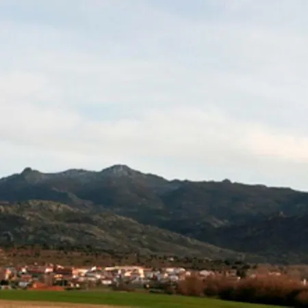 Fuente Tia Canora 度假居 Solosancho